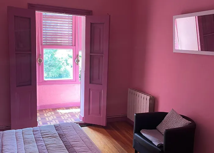 בית נופש Casa Bellaterra *